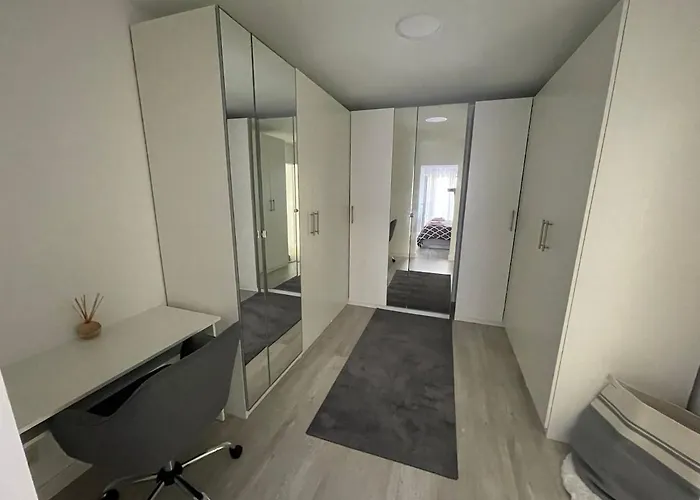 Appartamento Spacious And Bright Downtown In Bilbao